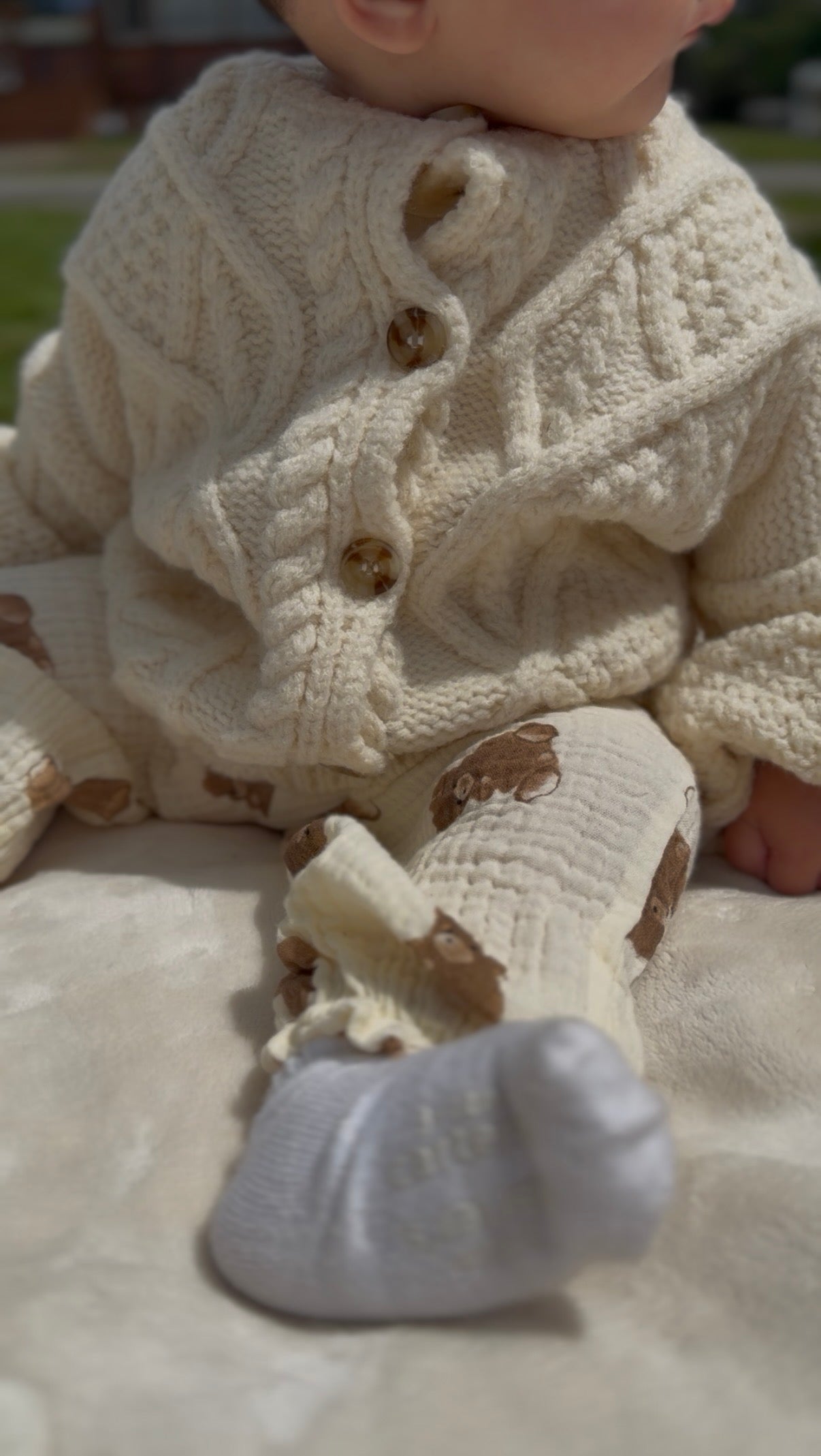 Liam Cableknit Cardigan